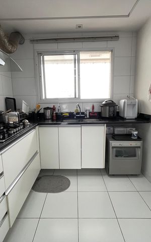 Apartamento à venda com 186m², 3 quartos e 3 vagas Apartamento à venda com 186m², 3 quartos e 3 vagasCozinha
