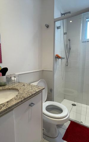 Apartamento à venda com 186m², 3 quartos e 3 vagas Apartamento à venda com 186m², 3 quartos e 3 vagasBanheiro 2