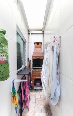 Casa de condomínio à venda com 94m², 2 quartos e 2 vagas Casa de condomínio à venda com 94m², 2 quartos e 2 vagasÁrea de Serviço