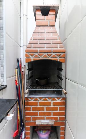 Casa de condomínio à venda com 94m², 2 quartos e 2 vagas Casa de condomínio à venda com 94m², 2 quartos e 2 vagasChurrasqueira