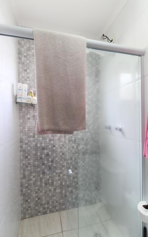 Casa de condomínio à venda com 94m², 2 quartos e 2 vagas Casa de condomínio à venda com 94m², 2 quartos e 2 vagasBanheiro da Suíte 2