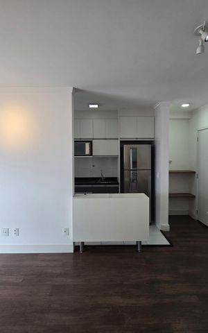 Apartamento à venda com 68m², 2 quartos e 1 vaga Apartamento à venda com 68m², 2 quartos e 1 vagaSala