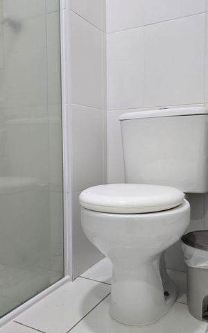 Apartamento à venda com 68m², 2 quartos e 1 vaga Apartamento à venda com 68m², 2 quartos e 1 vagaBanheiro da Suíte