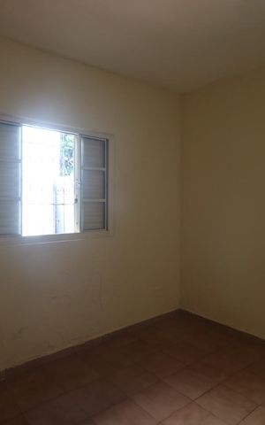 Casa para alugar com 200m², 2 quartos e 2 vagas Casa para alugar com 200m², 2 quartos e 2 vagasQuarto 2