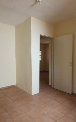 Casa para alugar com 200m², 2 quartos e 2 vagas Casa para alugar com 200m², 2 quartos e 2 vagasQuarto 2