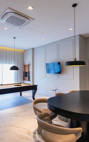 Apartamento à venda com 145m², 3 quartos e 3 vagas Apartamento à venda com 145m², 3 quartos e 3 vagasÁrea Comum - Salão de Jogos