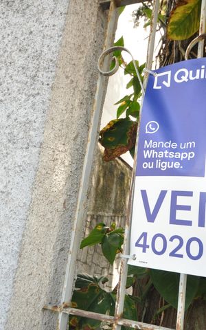 Casa à venda com 300m², 4 quartos e 2 vagasPlaca