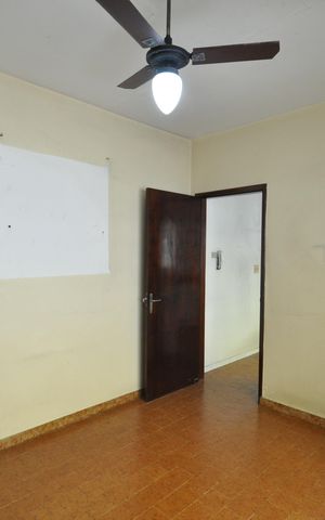 Casa à venda com 300m², 4 quartos e 2 vagasCopa