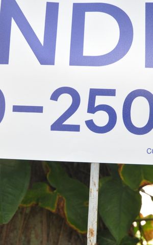Casa à venda com 300m², 4 quartos e 2 vagasPlaca