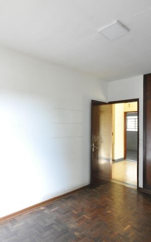 Casa à venda com 300m², 4 quartos e 2 vagasQuarto 2