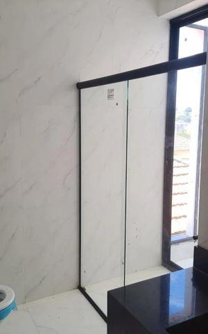 Casa à venda com 170m², 3 quartos e 2 vagas Casa à venda com 170m², 3 quartos e 2 vagasBanheiro