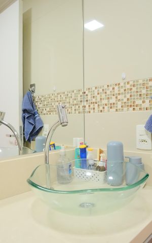 Apartamento à venda com 54m², 2 quartos e 1 vagaBanheiro Social