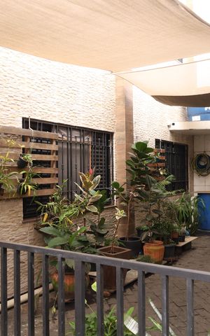 Casa para alugar com 300m², 6 quartos e 3 vagasQuintal