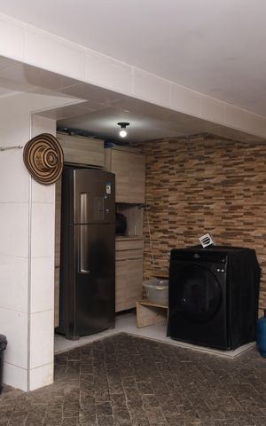 Casa para alugar com 300m², 6 quartos e 3 vagasÁrea da Churrasqueira