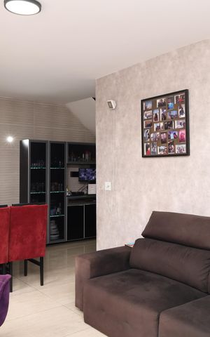 Casa para alugar com 300m², 6 quartos e 3 vagasSala
