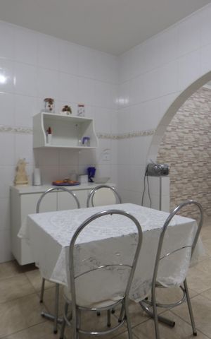 Casa à venda com 133m², 3 quartos e 2 vagasCozinha