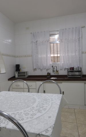 Casa à venda com 133m², 3 quartos e 2 vagasCozinha