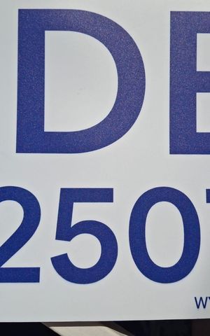 Casa à venda com 240m², 3 quartos e 2 vagas