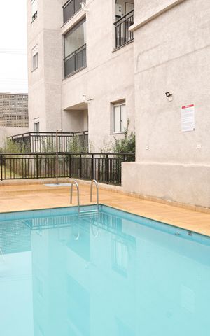 Apartamento à venda com 35m², 2 quartos e sem vagaÁrea comum - Piscina