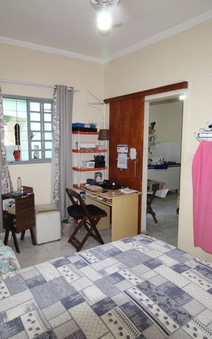 Casa para alugar com 200m², 4 quartos e 2 vagasEdícula Quarto