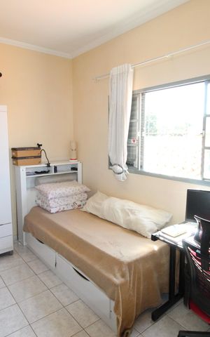 Casa para alugar com 200m², 4 quartos e 2 vagasQuarto 1