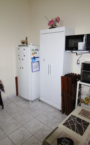 Casa para alugar com 200m², 4 quartos e 2 vagasEdícula Cozinha