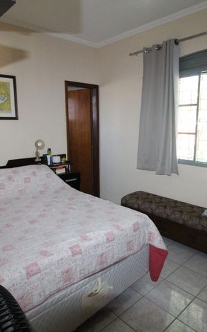 Casa para alugar com 200m², 4 quartos e 2 vagasSuíte