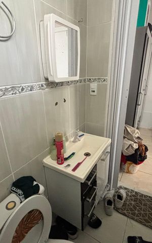 Casa à venda com 125m², 5 quartos e 2 vagas Casa à venda com 125m², 5 quartos e 2 vagasBanheiro 5