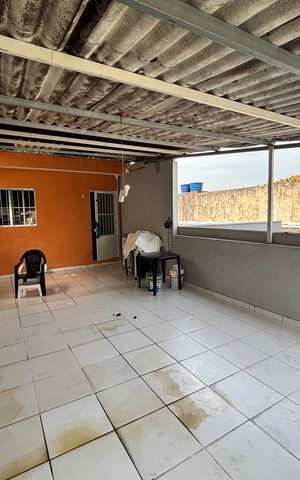 Casa à venda com 125m², 5 quartos e 2 vagas Casa à venda com 125m², 5 quartos e 2 vagasQuintal