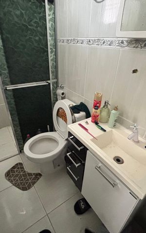 Casa à venda com 125m², 5 quartos e 2 vagas Casa à venda com 125m², 5 quartos e 2 vagasBanheiro 5