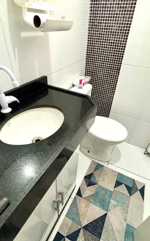 Casa à venda com 125m², 5 quartos e 2 vagas Casa à venda com 125m², 5 quartos e 2 vagasBanheiro 1