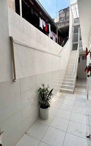 Casa à venda com 125m², 5 quartos e 2 vagas Casa à venda com 125m², 5 quartos e 2 vagasCorredor