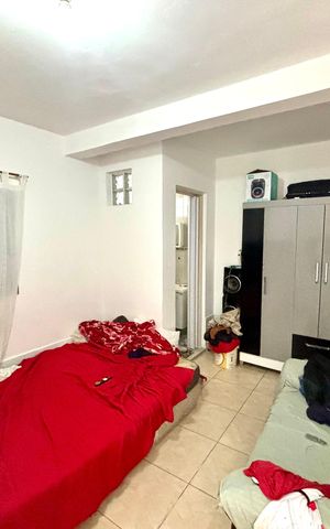 Casa à venda com 125m², 5 quartos e 2 vagas Casa à venda com 125m², 5 quartos e 2 vagasQuarto 5