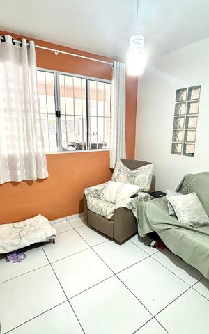 Casa à venda com 125m², 5 quartos e 2 vagas Casa à venda com 125m², 5 quartos e 2 vagasSala