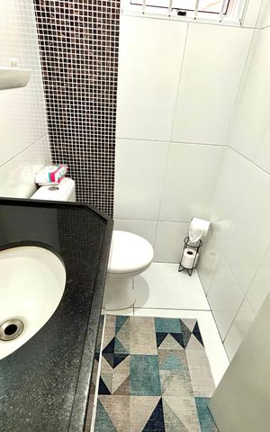 Casa à venda com 125m², 5 quartos e 2 vagas Casa à venda com 125m², 5 quartos e 2 vagasBanheiro 1
