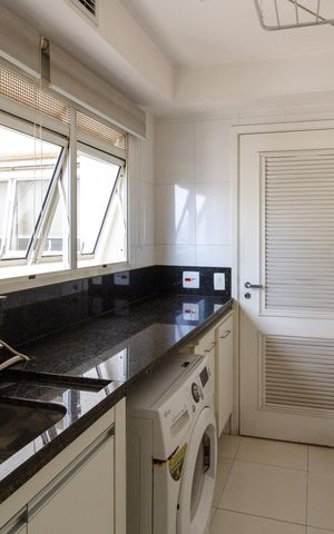 Apartamento à venda com 137m², 3 quartos e 2 vagasÁrea de Serviço