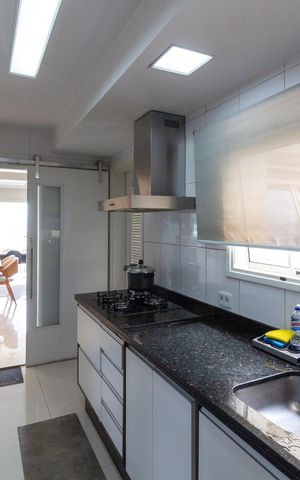 Apartamento à venda com 137m², 3 quartos e 2 vagasCozinha