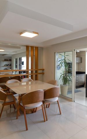Apartamento à venda com 137m², 3 quartos e 2 vagasSala