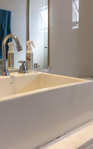 Apartamento à venda com 137m², 3 quartos e 2 vagasBanheiro do Quarto 2 suíte 