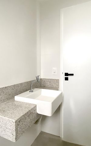 Apartamento à venda com 73m², 3 quartos e 2 vagas Apartamento à venda com 73m², 3 quartos e 2 vagasBanheiro da Suíte 1