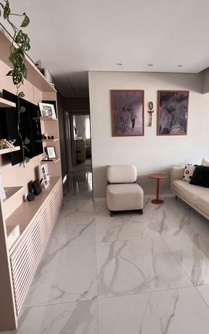 Apartamento à venda com 117m², 4 quartos e 2 vagas Apartamento à venda com 117m², 4 quartos e 2 vagasSala