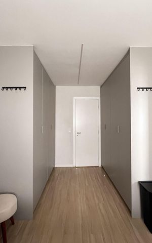 Apartamento à venda com 117m², 4 quartos e 2 vagas Apartamento à venda com 117m², 4 quartos e 2 vagasCorredor
