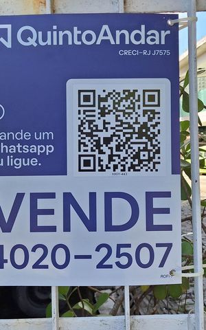 Casa de condomínio à venda com 145m², 3 quartos e 2 vagas Casa de condomínio à venda com 145m², 3 quartos e 2 vagasPlaca