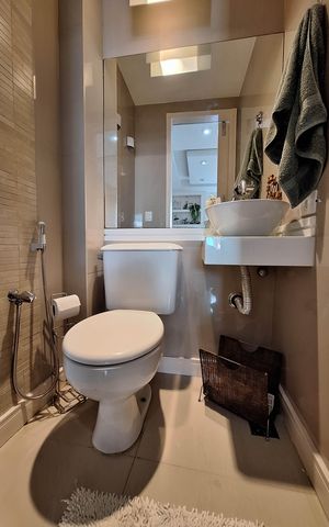 Casa de condomínio à venda com 145m², 3 quartos e 2 vagas Casa de condomínio à venda com 145m², 3 quartos e 2 vagasLavabo