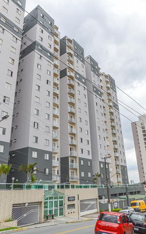 Apartamento à venda com 63m², 2 quartos e 1 vaga Apartamento à venda com 63m², 2 quartos e 1 vagaFachada e portaria