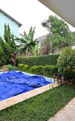 Casa à venda com 332m², 4 quartos e 4 vagasPiscina/Churrasqueira