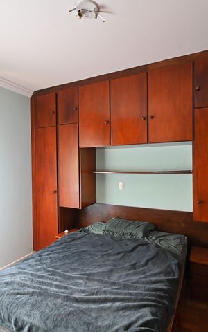 Casa à venda com 332m², 4 quartos e 4 vagasSuíte 2