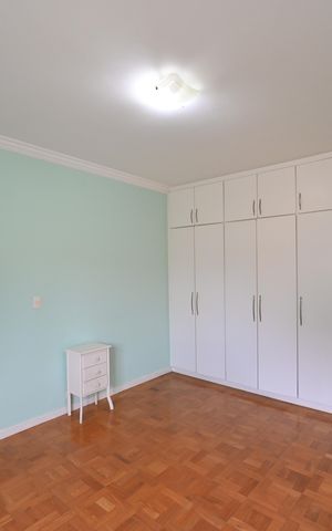 Casa à venda com 332m², 4 quartos e 4 vagasQuarto 3