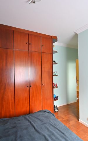 Casa à venda com 332m², 4 quartos e 4 vagasSuíte 2