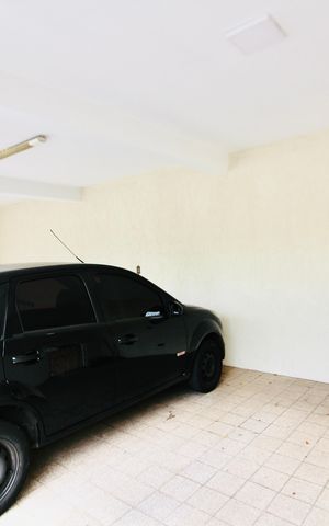 Casa à venda com 145m², 4 quartos e 4 vagas Casa à venda com 145m², 4 quartos e 4 vagasGaragem